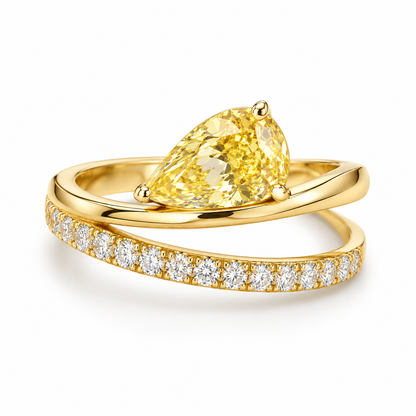 🔥 LAST DAY 90% OFF 丨VIVALORA® Pear-Shaped Gold Moissanite Adjustable Ring — Radiant Elegance